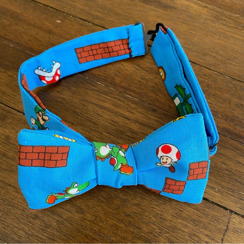 Super Mario bow tie